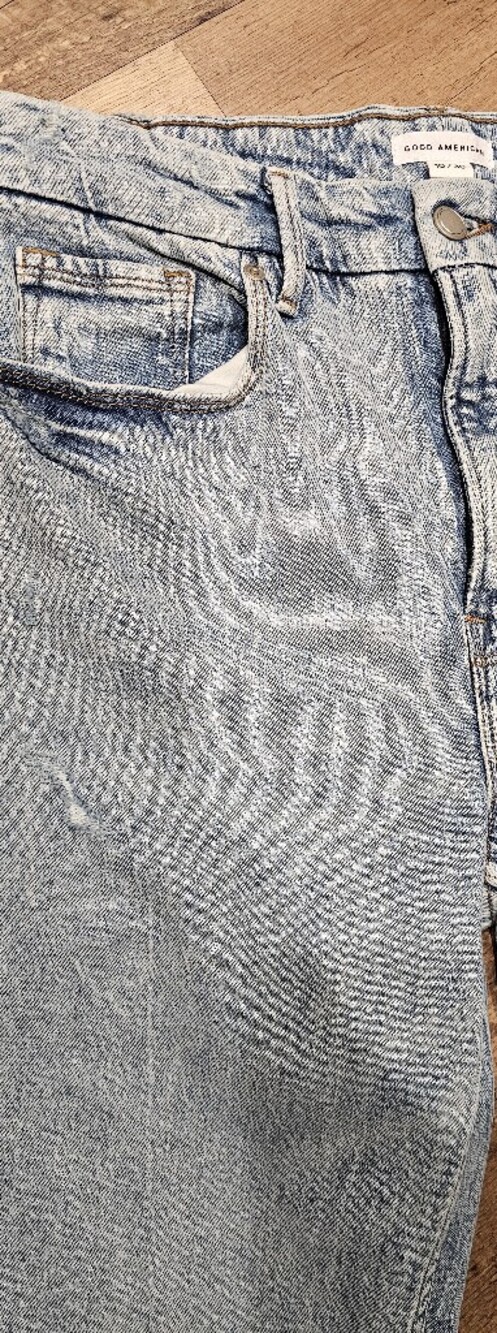 Light Wash Straight-Leg Jeans - Light Blue - Picture 4 of 8